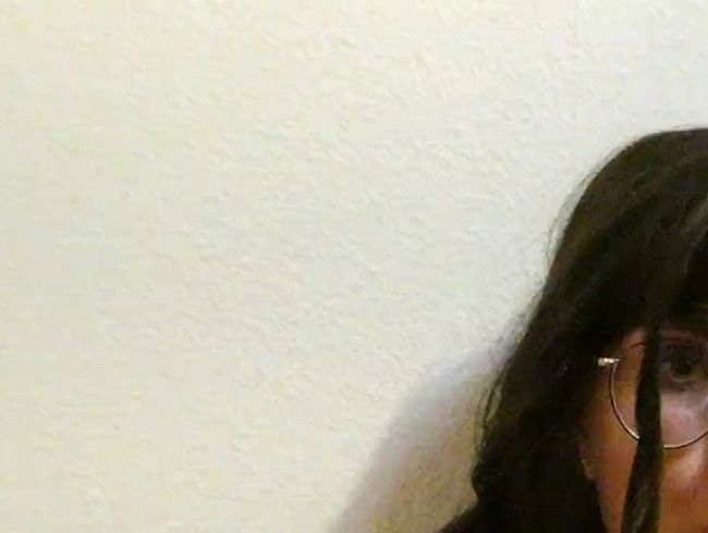 Download: Secret-MiaToy - Ich zeige Euch meine Muschi gaaaanz nah und verwöhne sie