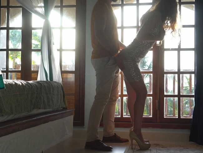 Download: Selina-Frost - Einzigartiger Urlaub! Gefickt in atemberaubender Kulisse! So sieht mein Traumurlaub aus!