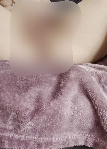 Download: Selina-Neumann - Die Muschi ist einfach eine kleine Raupe nimmersatt ;-)