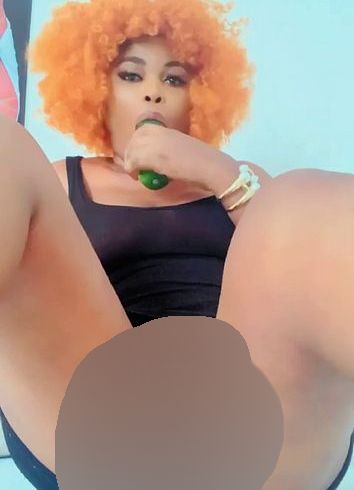 Download: SexiMorgana - Spielst du zum ersten Mal mit einer riesigen Gurke? (kein Ton)