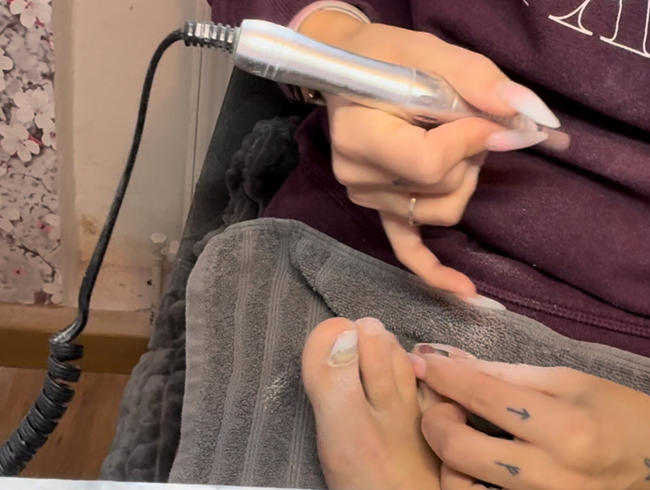 Download: SexyJanaHot - Endlich wieder neue Füße