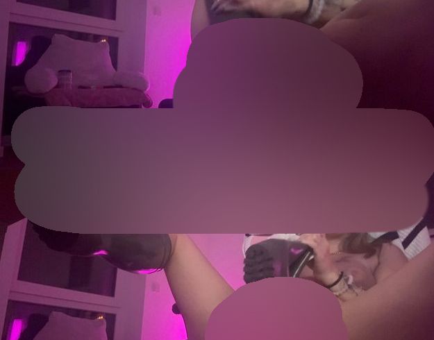 Download: SexyJanaHot - Letzte Gummistiefel Befriedigung 2025