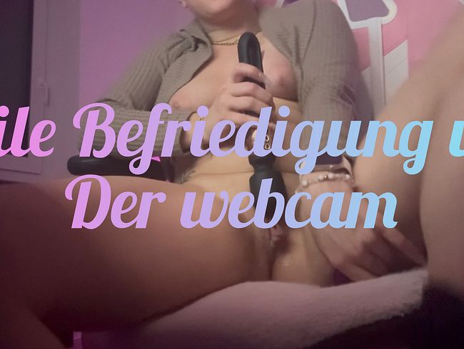 Download: SexyJanaHot - Geile Befriedigung vor der webcam