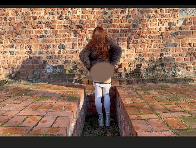 Download: SexyRusalka - Von einem Typen gefickt, den ich in der Kirche kennengelernt habe