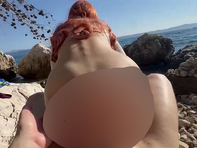 Download: SexyRusalka - Sex mit einem Taucher am Strand