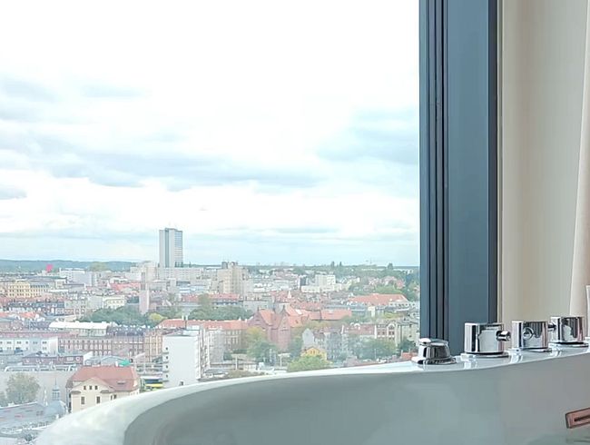 Download: Sexyjennyeu - Badespaß im Schaumbad – Ein Vorgeschmack