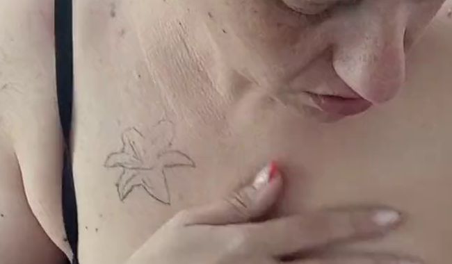 Download: Sexylady711 - Harter Fick von der Fickmaschine