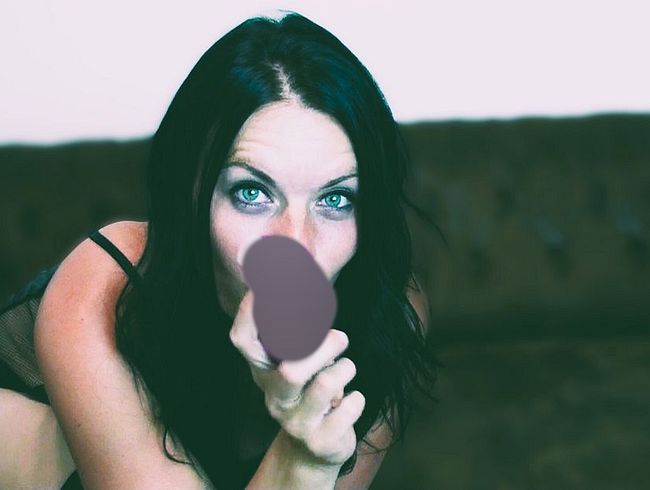 Download: SexyprivatGirl - Deine Lackschlampe