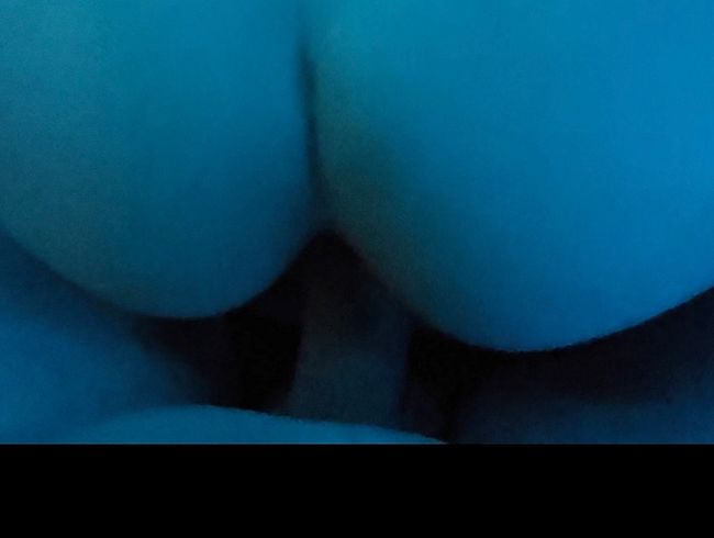 Download: SilentXFlame - SCHLAMPENFICK Doggy Sonderpreis Video für unsere Fans