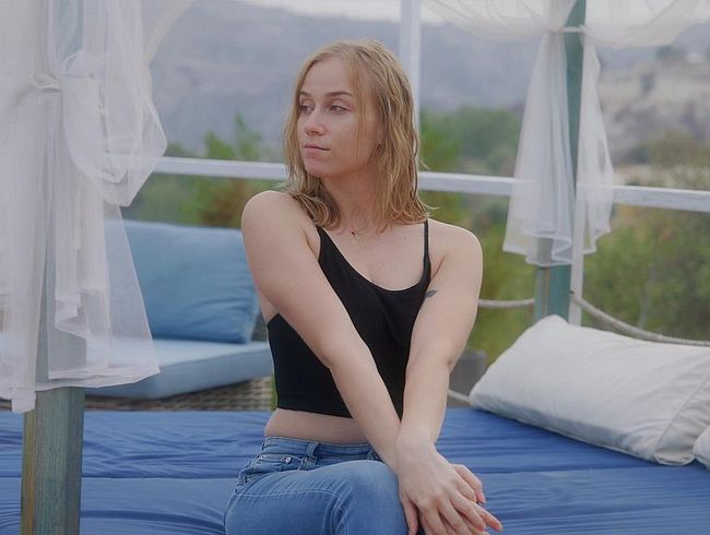 Download: SirenaSweet - `Teasen + Countdown + Spermafüße + geile Aussicht! Was will man mehr?