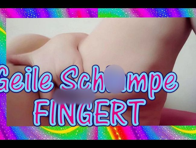 Download: Siva-maus95d - Geil Schlampe Fingern sich das Loch..