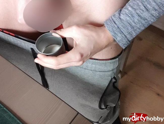 Download: Skaterjunge19 - Sperma für User abgefüllt