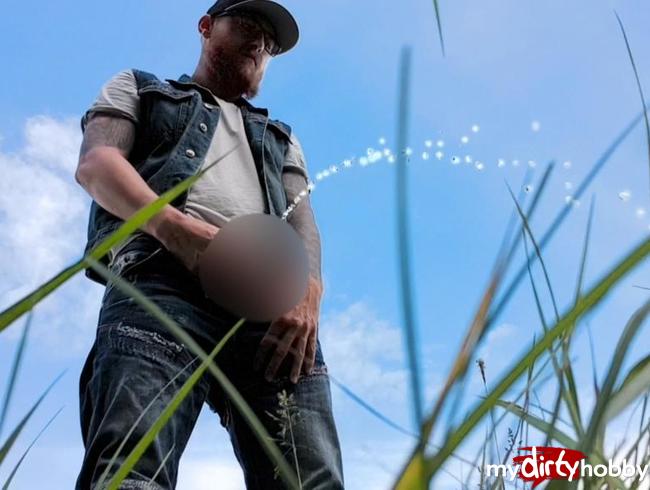 Download: Skaterjunge19 - Outdoor Piss