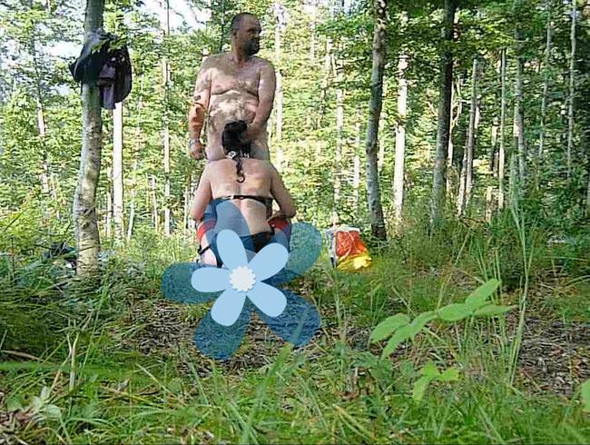 Download: SlutMom109 - Stiefsohn fickt seine Stiefmutter mit seinem großen Schwanz