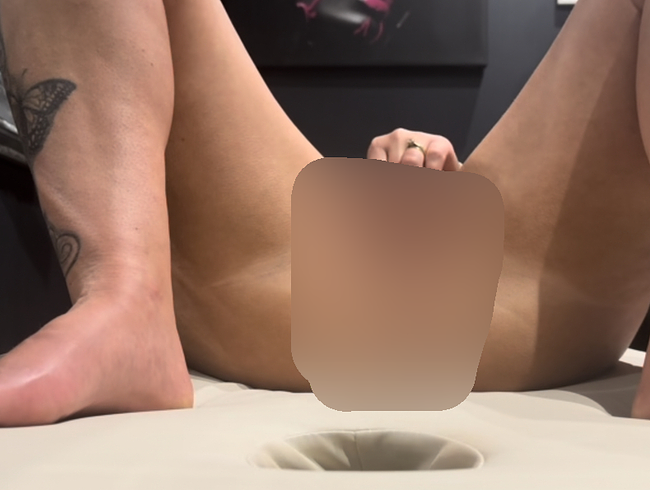 Download: Sluttylouise170 - Horny and all alone