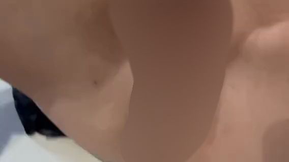 Download: Sluttylouise170 - XX Hol deinen Schwanz raus und hab Spaß XX