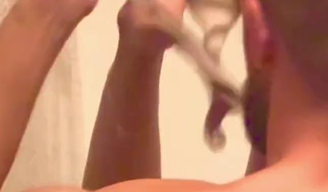 Download: Snow_Bunny_ - Oh wie versaut er mich durch nimmt ?