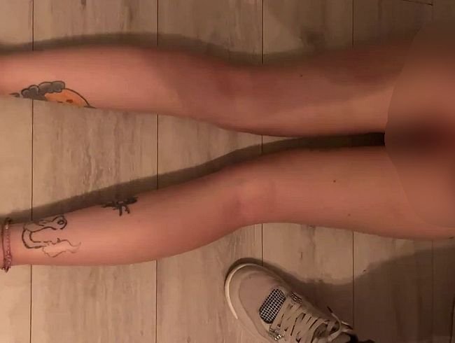 Download: Snowbloood95 - begutachtung-bleib liegen sonst gibt es schläge