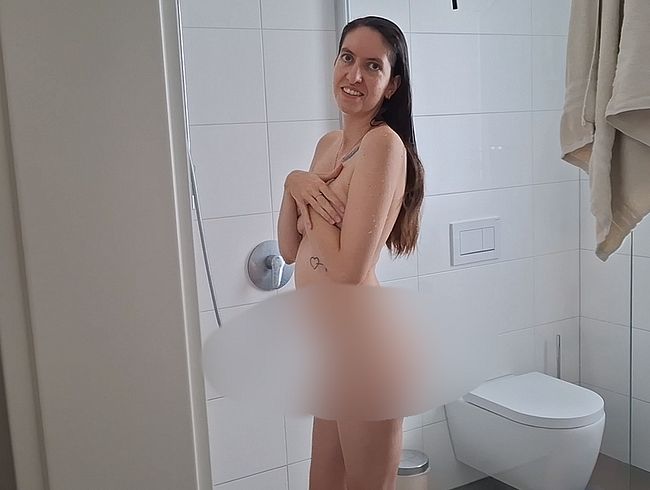 Download: Sofia-Bloom - Was für ein perverses Schwein! Heimlicher Spanner filmt mich einfach