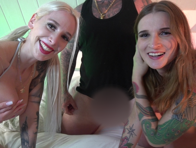 Download: SophiaSapphire - Stiefdaddy zum Vatertag mit 2 Prallärschen überrascht 3er