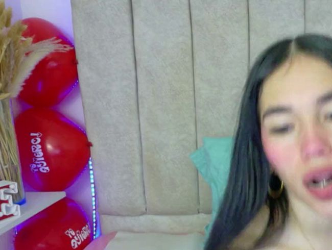 Download: SophiaStorm1 - Dildospiel mit meinen Titten