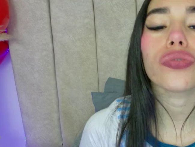 Download: SophiaStorm1 - Speichelspiel für dich