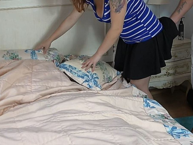 Download: SophieShy - OMG! Hausarbeit beendet, gefickt und in den Mund gespritzt