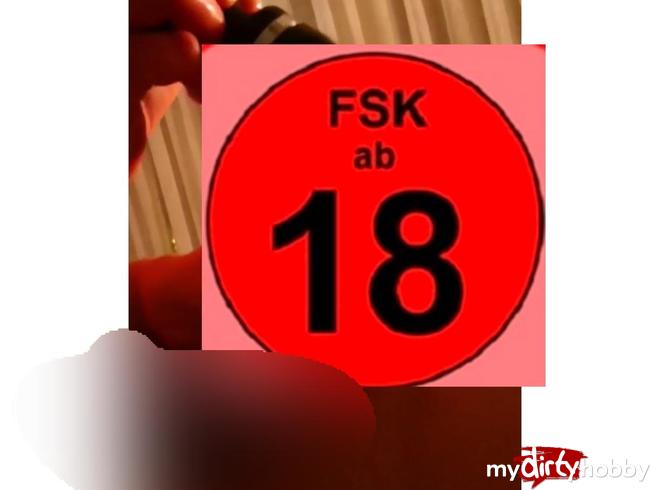 Download: Spermacascade - Massagestab und Penisringe sind ne megageile Kombination ;-)