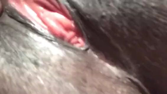 Download: Squirt-Hure - Mein Muschiloch in Schwarz-Rosa-Tönen ??