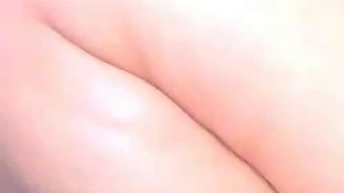 Download: SquirtShooter - WÜRDEST DU MIR DIE KLEIDUNG AUSZIEHEN, BEVOR DU MICH FICKST, ODER NICHT?