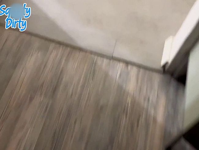 Download: Squirtydirty - Dreimal geil gepisst und dabei gefilmt