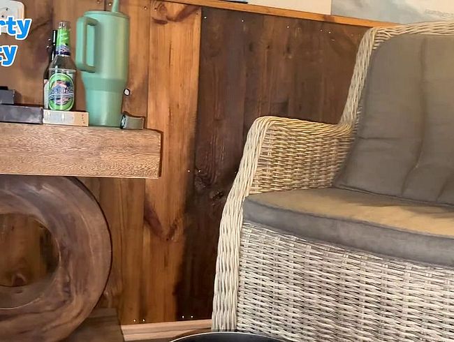 Download: Squirtydirty - Das Wellness Wochenende hat so einige Überraschungen zu bieten gehabt