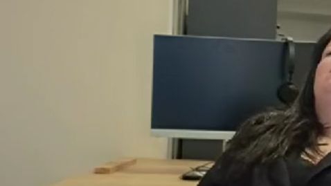 Download: Steffi844 - Auf der Arbeit