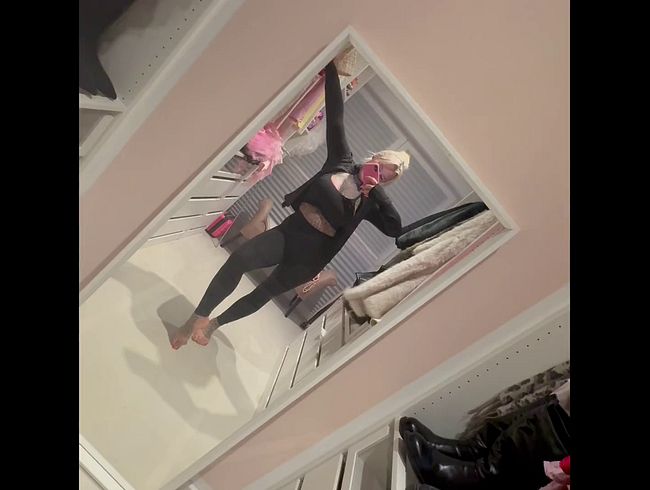 Download: SteffiBlond - Sport Steffi FUCKING!