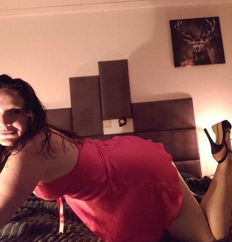 Download: Steffy1990 - Langsam, intensiv & echt: ein Moment, der unter die Haut geht