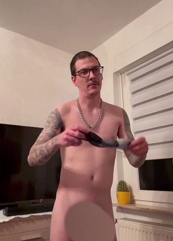 Download: Stephan36hot - Diese Haussche sind echt geil überzeugt euch selbst?