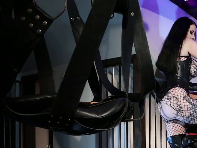 Download: Strict_Senz - Miss Alessa Milano CBT in Leather Gloves on the Bondage Chair full