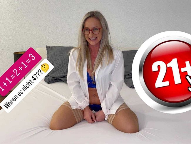 Download: Studentin-Aneta - OMG!!!!! 2 RIESEN SCHWÄNZE FICKEN MICH GNADENLOS DURCH !!!!!!!!