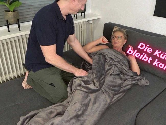 Download: Studentin-Aneta - Die Küche bleibt kalt ! XXL DeepThroat... Ich reite Ihm bis Schluss!!!