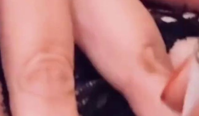 Download: SuesseAurelie - Smoking Pussy!
