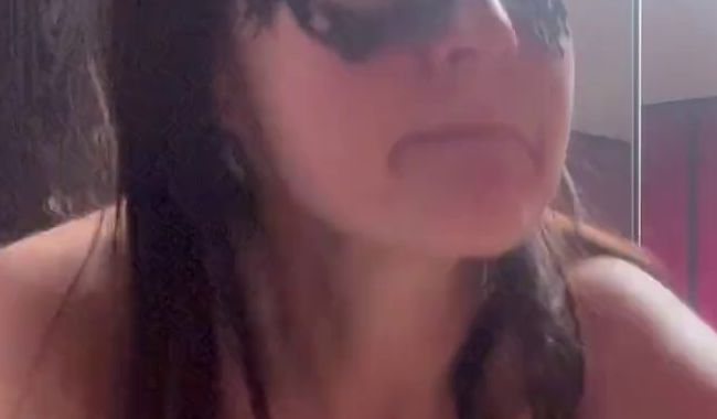 Download: Suka-Kiska - Hoppe hoppe Reiter, wenn sie stöhnt, dann… Er