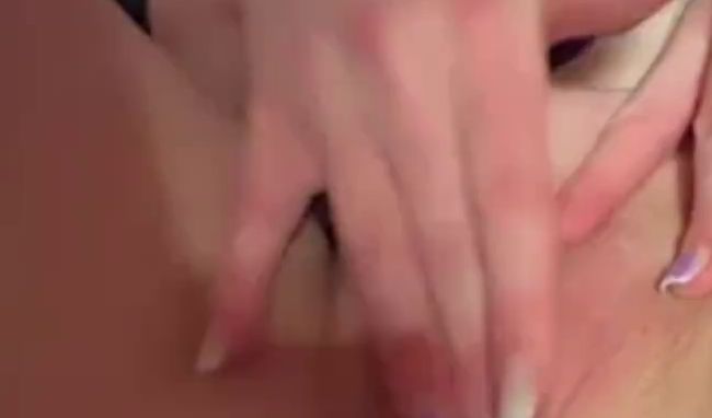 Download: Suka-Kiska - Heutiges Hauptgericht - Fotze, Schwanz oder Beides?