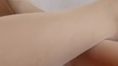 Download: SunSexGirl - Pure Verführung in hautfarbenen Nylons