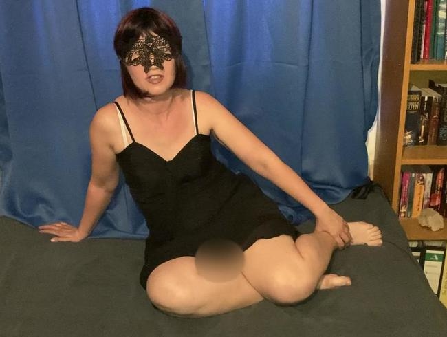 Download: Sweet-Lara666 - Ich lasse meine Maske fallen.