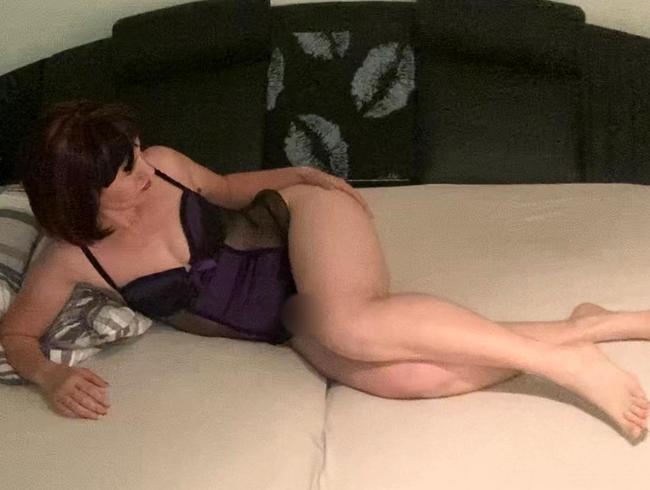 Download: Sweet-Lara666 - Geiler Fick mit dem Kameramann.