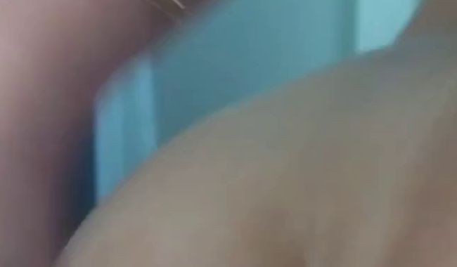 Download: SweetPia30 - Versaute Pia fickt Anal