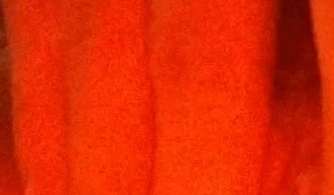 Download: SweetPia30 - Pia streichelt ihre nasse Pussy