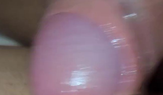 Download: SweetPia30 - Pia lässt sich das Fötzchen besamen