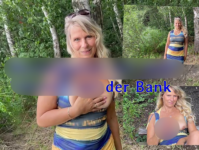Download: SweetSusiNRW - Masturbation mit dem Vibrator auf der Bank