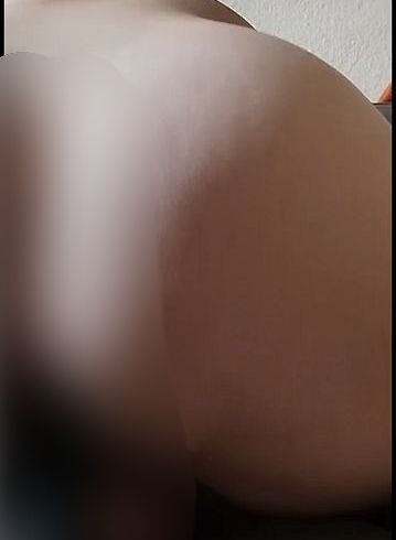 Download: Sweetmilf337 - Soll ich mich mal so um deinen Schwanz kümmern?